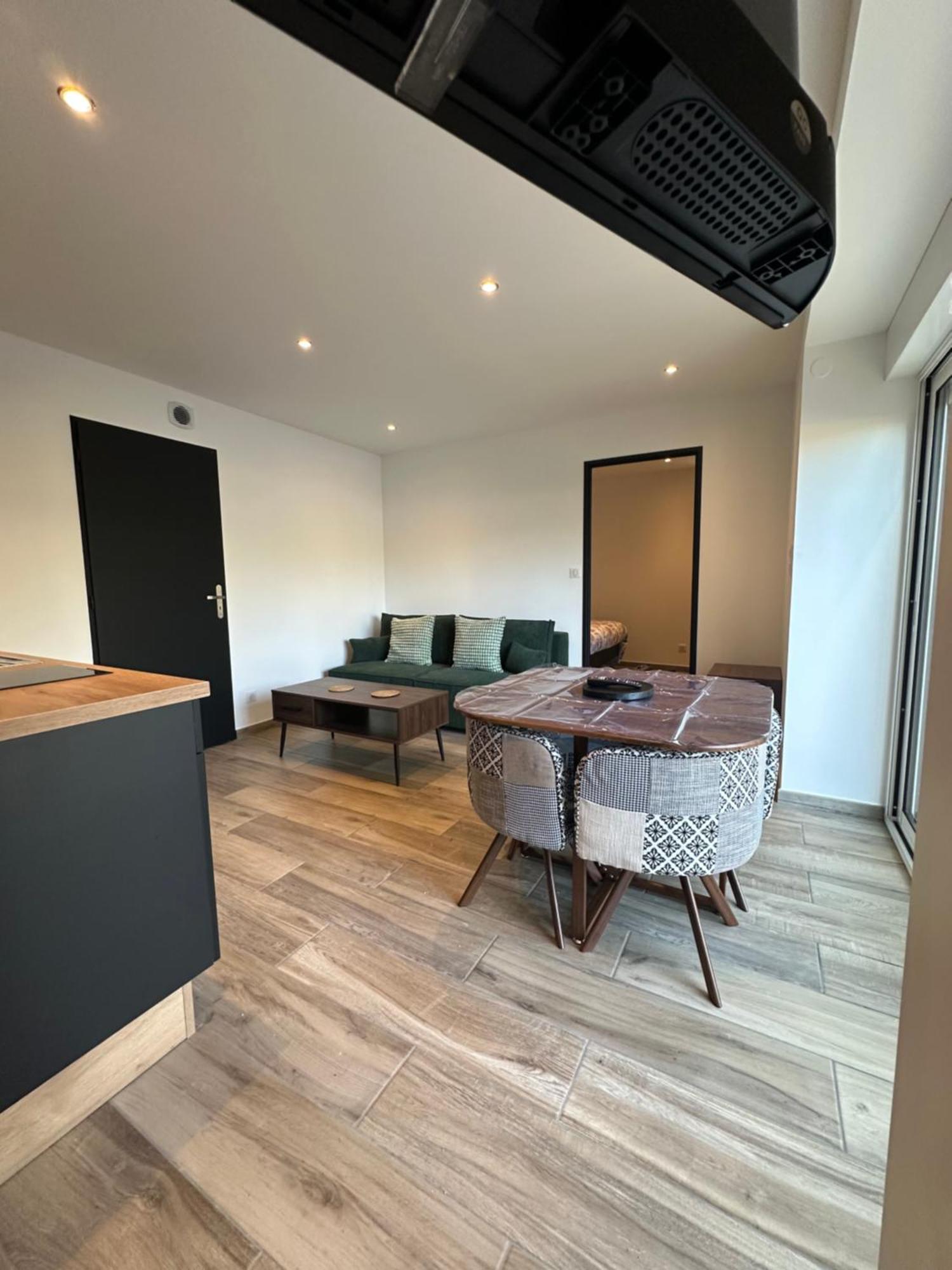 Appartement Moderne Et Confort Châtillon-sur-Seine Exterior foto