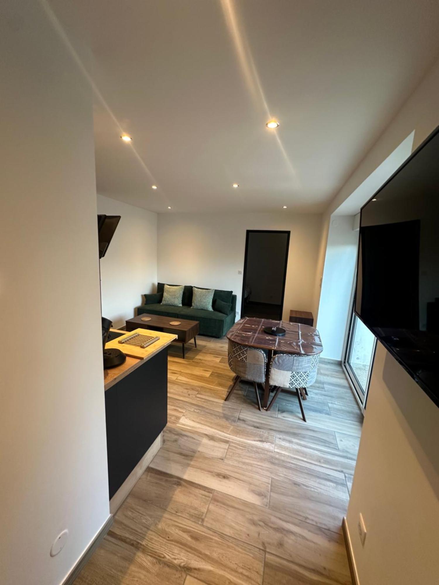 Appartement Moderne Et Confort Châtillon-sur-Seine Exterior foto